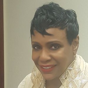 Meet your Posher, Jacqueline